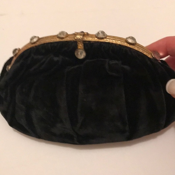Handbags - Fab Vintage framed crush velvet clutch